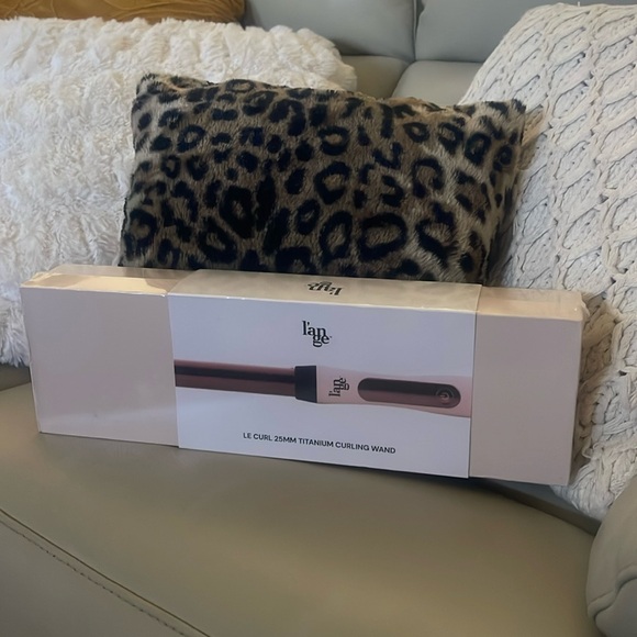 New in box , still in plastic wrap . - Picture 1 of 2